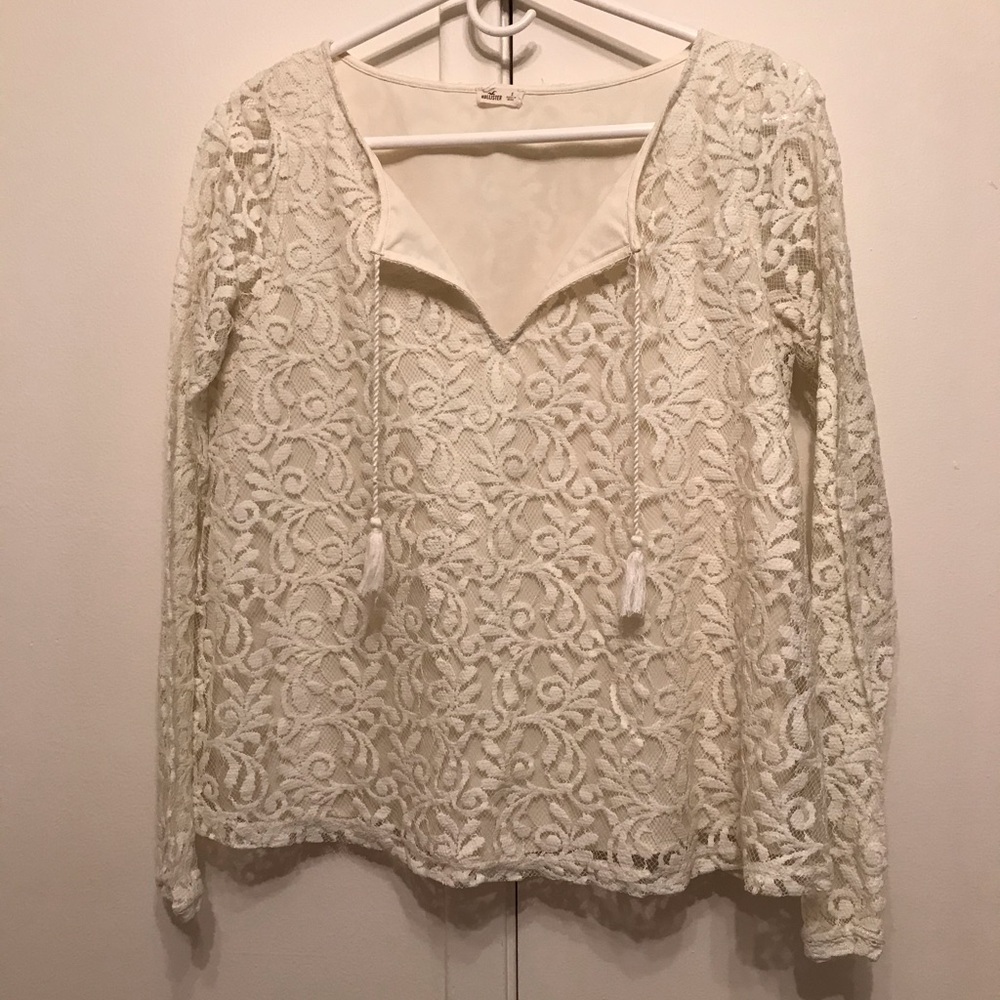 Women’s lace long sleeve top